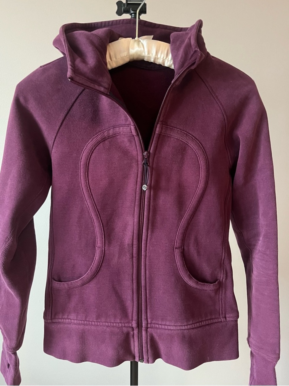 LULULEMON ATHLETICA purple scuba hoodie US 8 - Picture 12 of 12